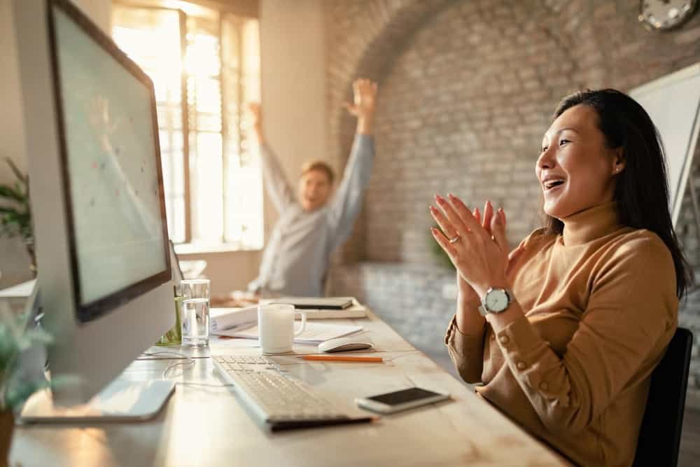 O ambiente de trabalho pode tornar sadio se a sua fé e razão estiverem em harmonia e equilíbrio.