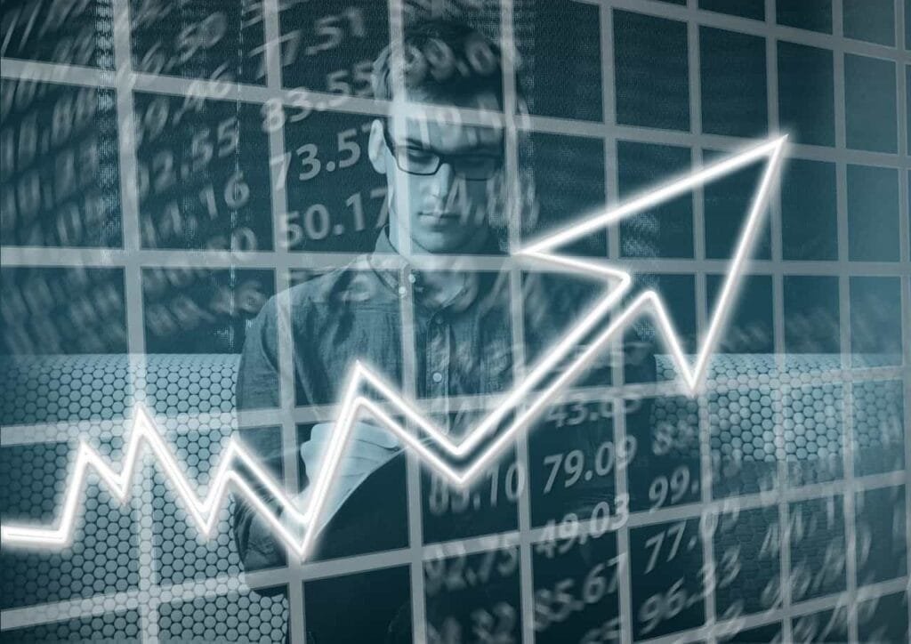 Um indivíduo diante de gráficos ascendentes luminosos e números, representando a jornada analítica para o sucesso, ideal para ilustrar estratégias eficazes e engajamento no contexto de SEO e publicidade online.